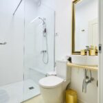 Cameră dublă cu balcon, Baie - Carol Park View